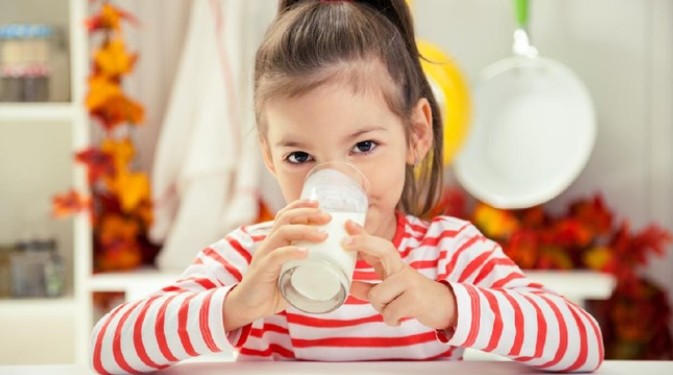 Manfaat Susu Steril untuk Daya Tahan Tubuh Anak